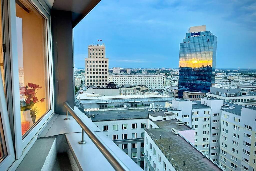 Orange Metro Fast Wifi 1Gbs Big Tv Hbo Appletv Apartment Warsaw Luaran gambar